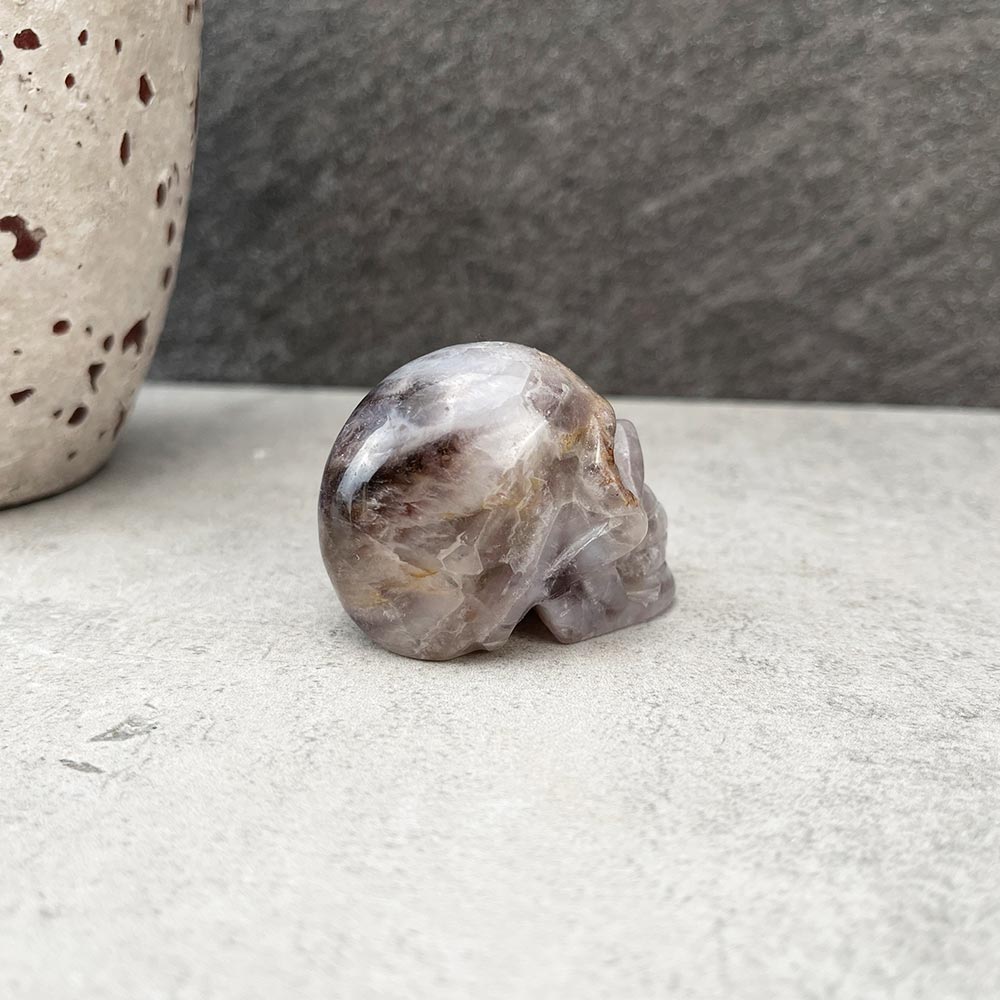 natural amethyst skull carving