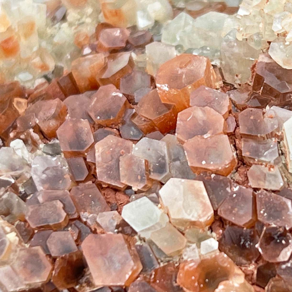 Aragonite Stone | Eerie Mineral Co.