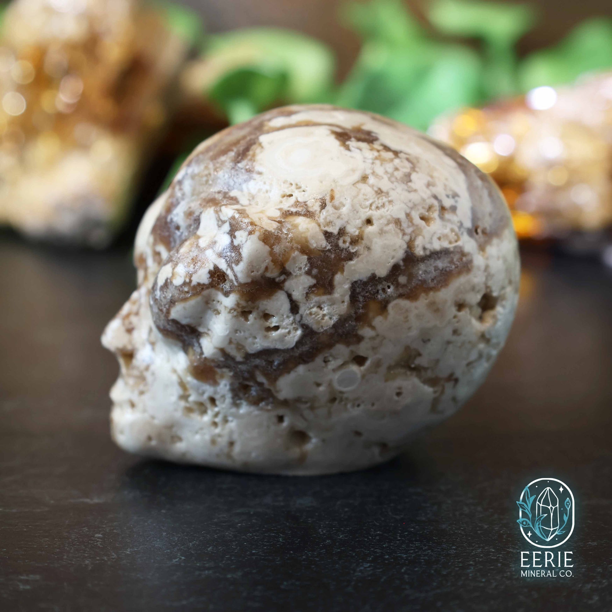 UV Reactive Amber Calcite Alien Head