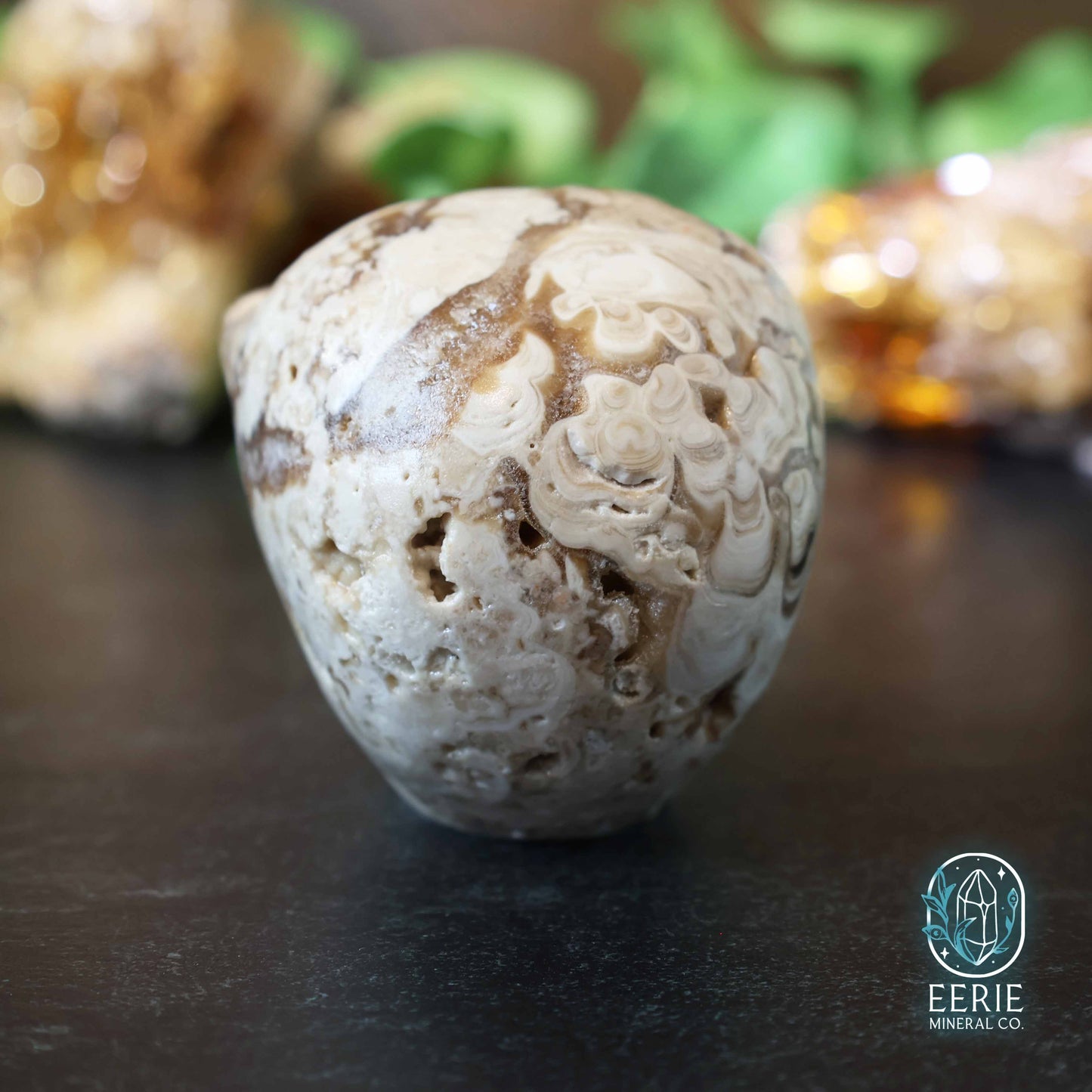 UV Reactive Amber Calcite Alien Head
