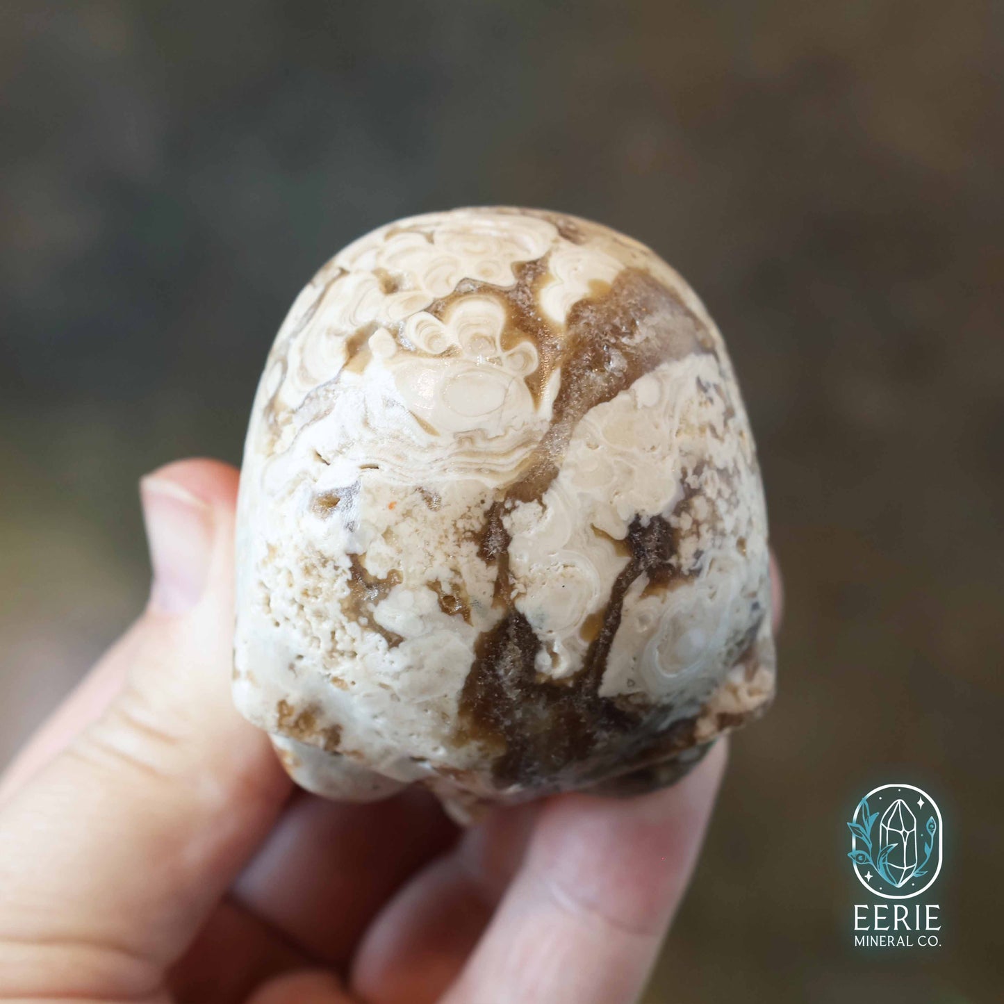 UV Reactive Amber Calcite Alien Head