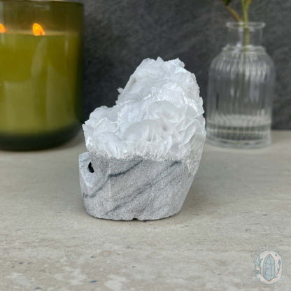 UV Reactive Bladed or Paper Calcite Pet Rock Carving