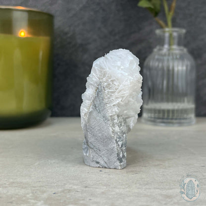 UV Reactive Bladed or Paper Calcite Pet Rock Carving