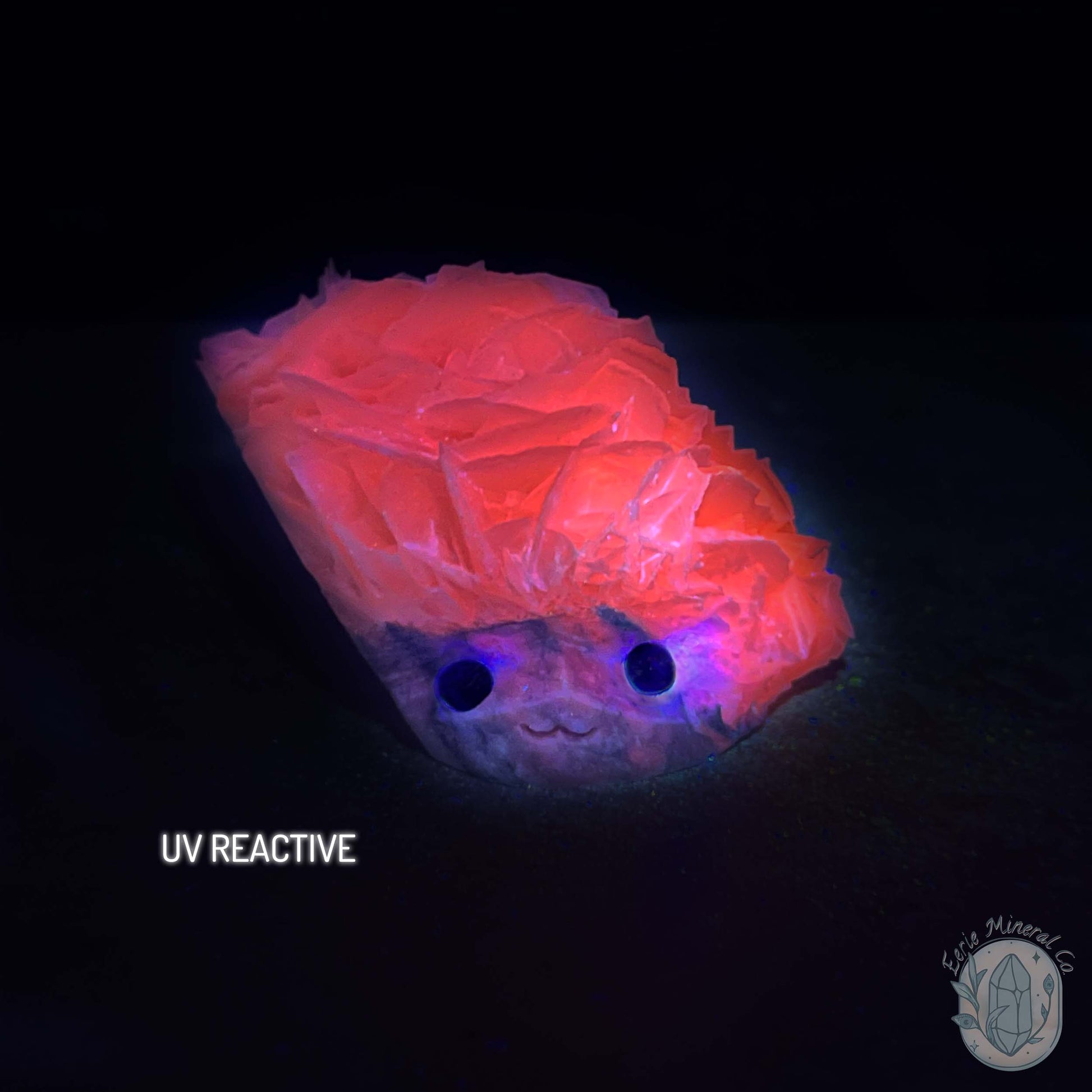 UV Reactive Bladed or Paper Calcite Pet Rock Carving