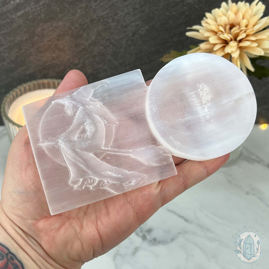 Selenite Halloween Flying Witch With Bowl Carvings