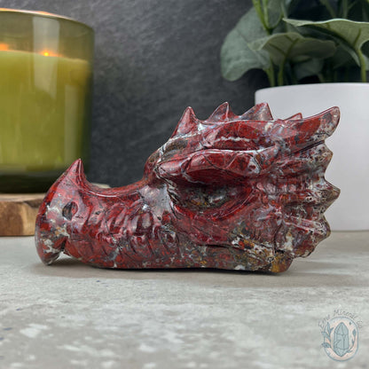 Warring States Agate Dragon Skull Carving