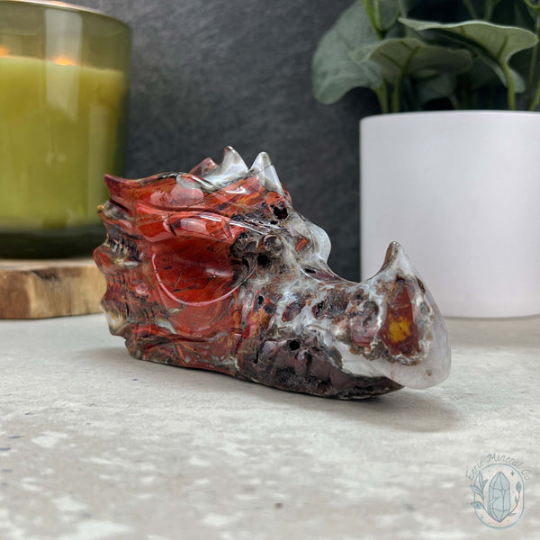 Warring States Agate Dragon Skull Carving