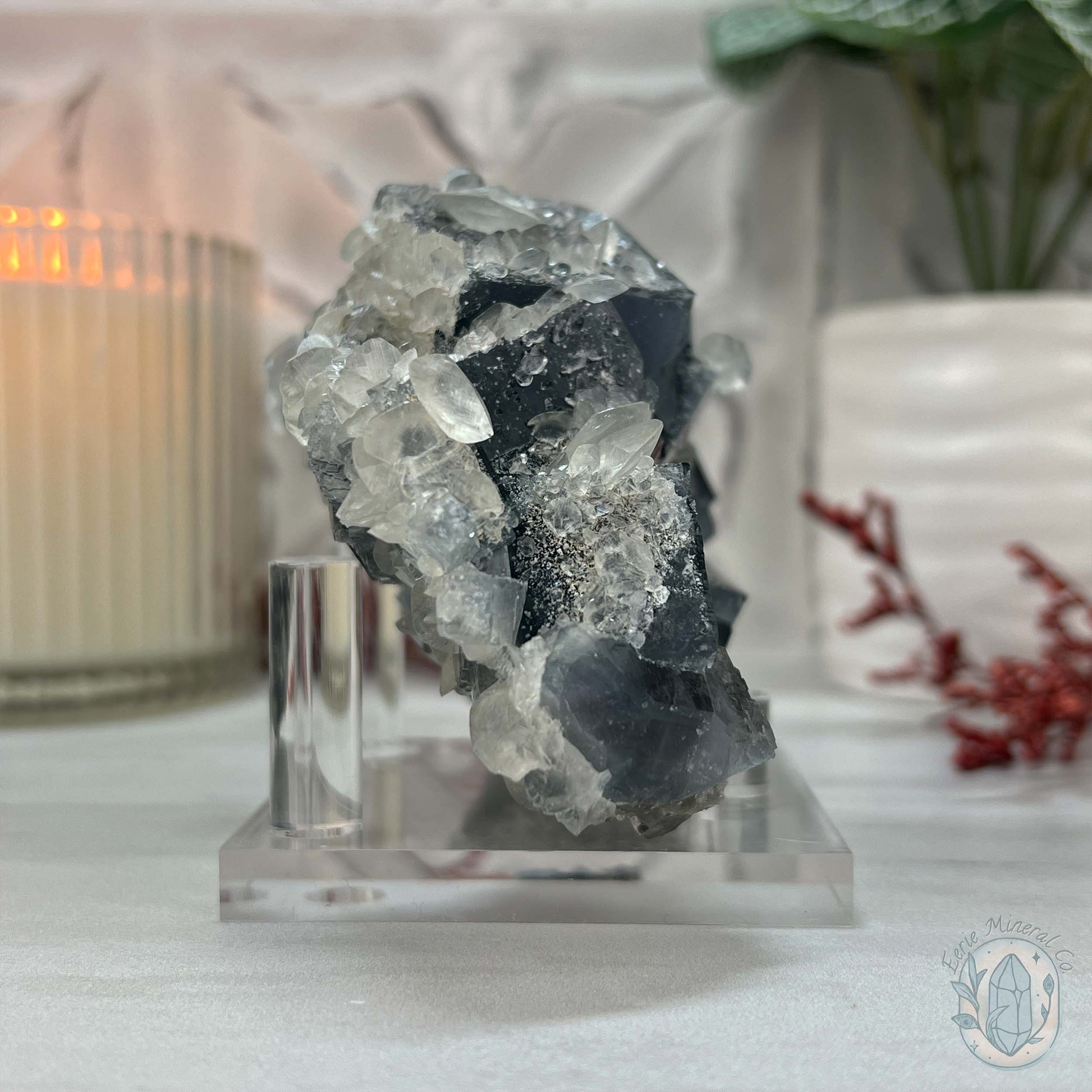 UV Reactive Yaogangxian Blue Fluorite And Calcite Specimen