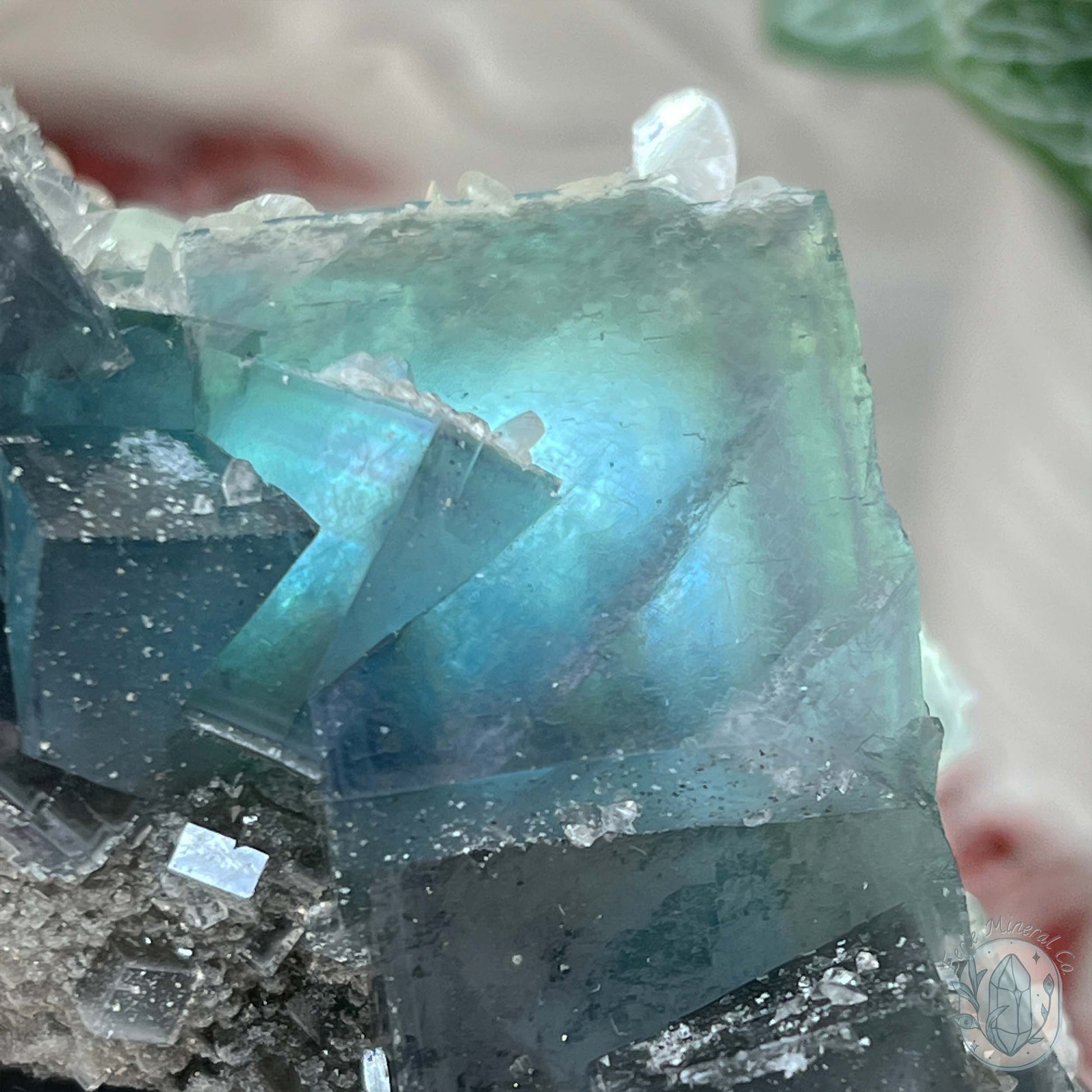 UV Reactive Yaogangxian Blue Fluorite And Calcite Specimen