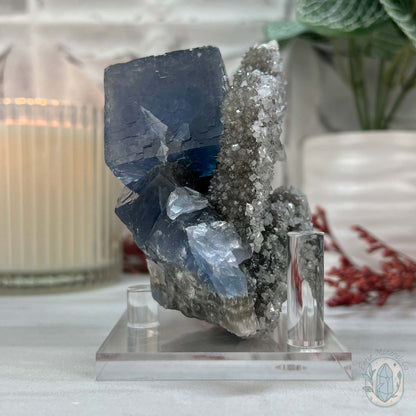 UV Reactive Yaogangxian Blue Fluorite And Quartz Specimen