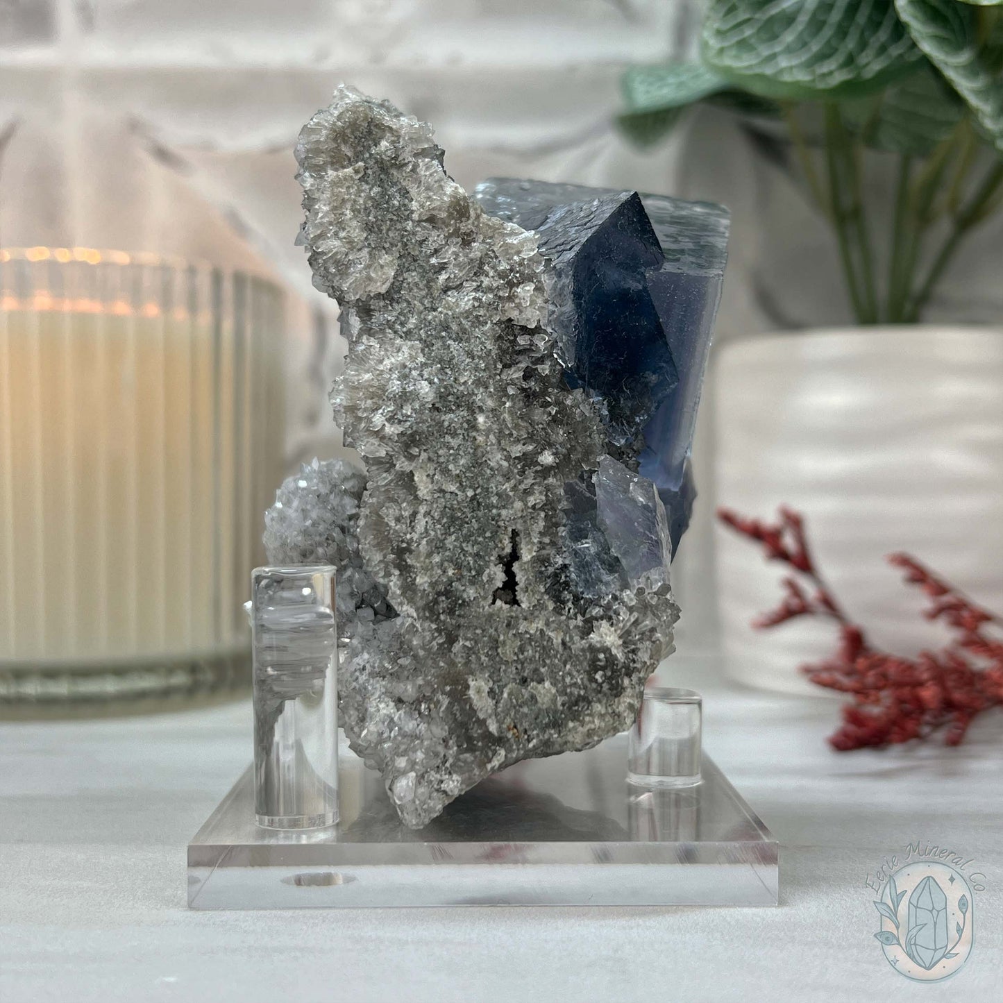 UV Reactive Yaogangxian Blue Fluorite And Quartz Specimen