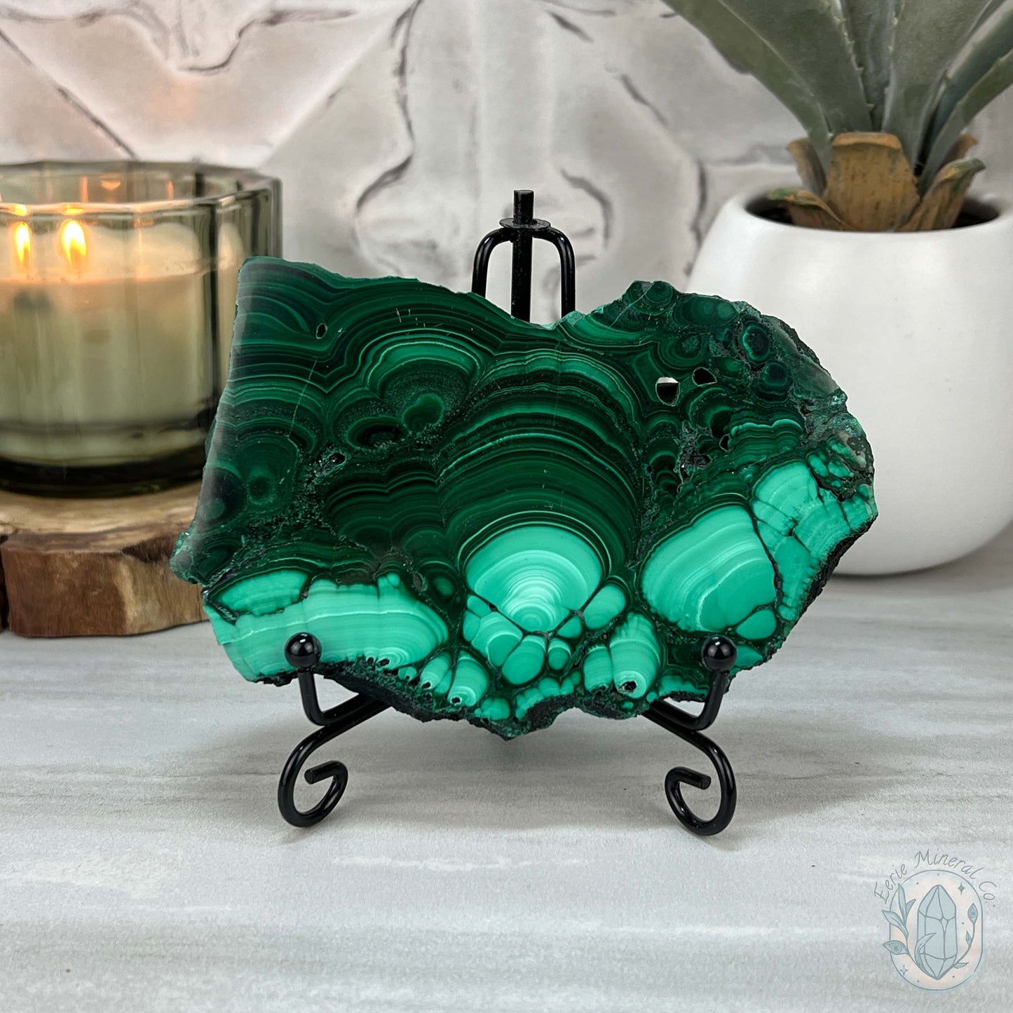 High Quality Polished Malachite Slab with Display Stand
