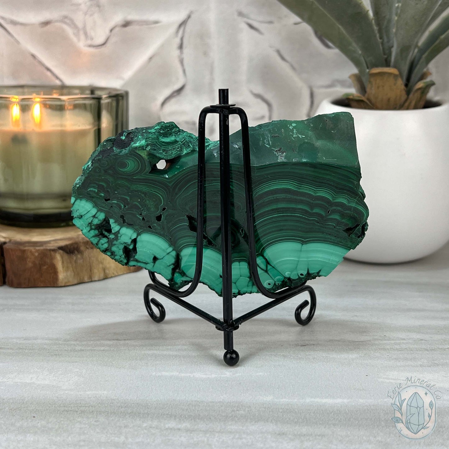 High Quality Polished Malachite Slab with Display Stand