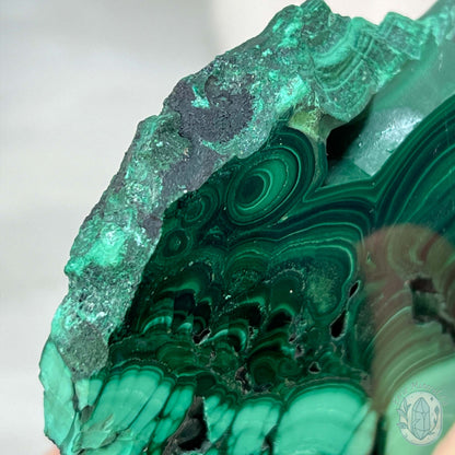 High Quality Polished Malachite Slab with Display Stand