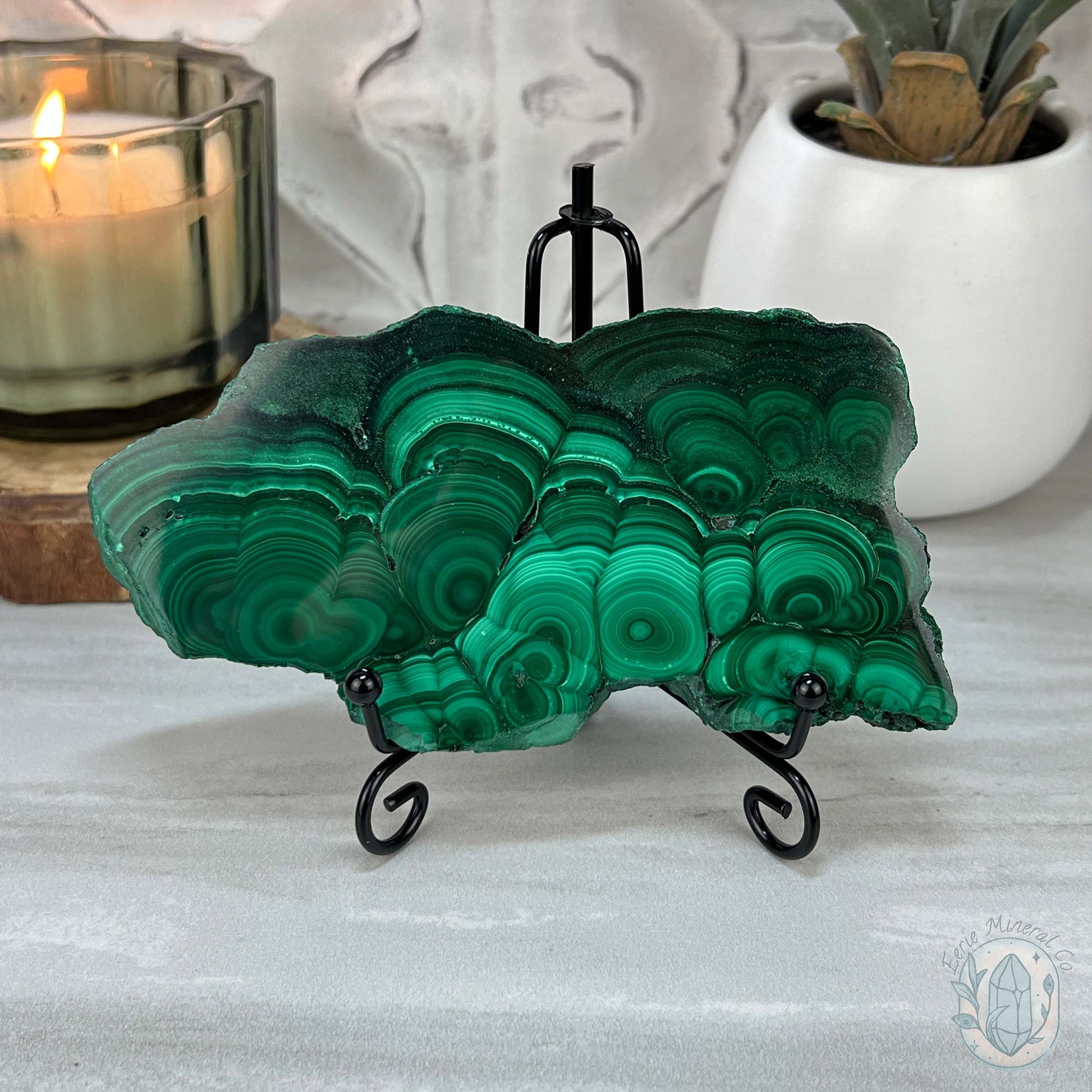 High Quality Polished Malachite Slab with Display Stand