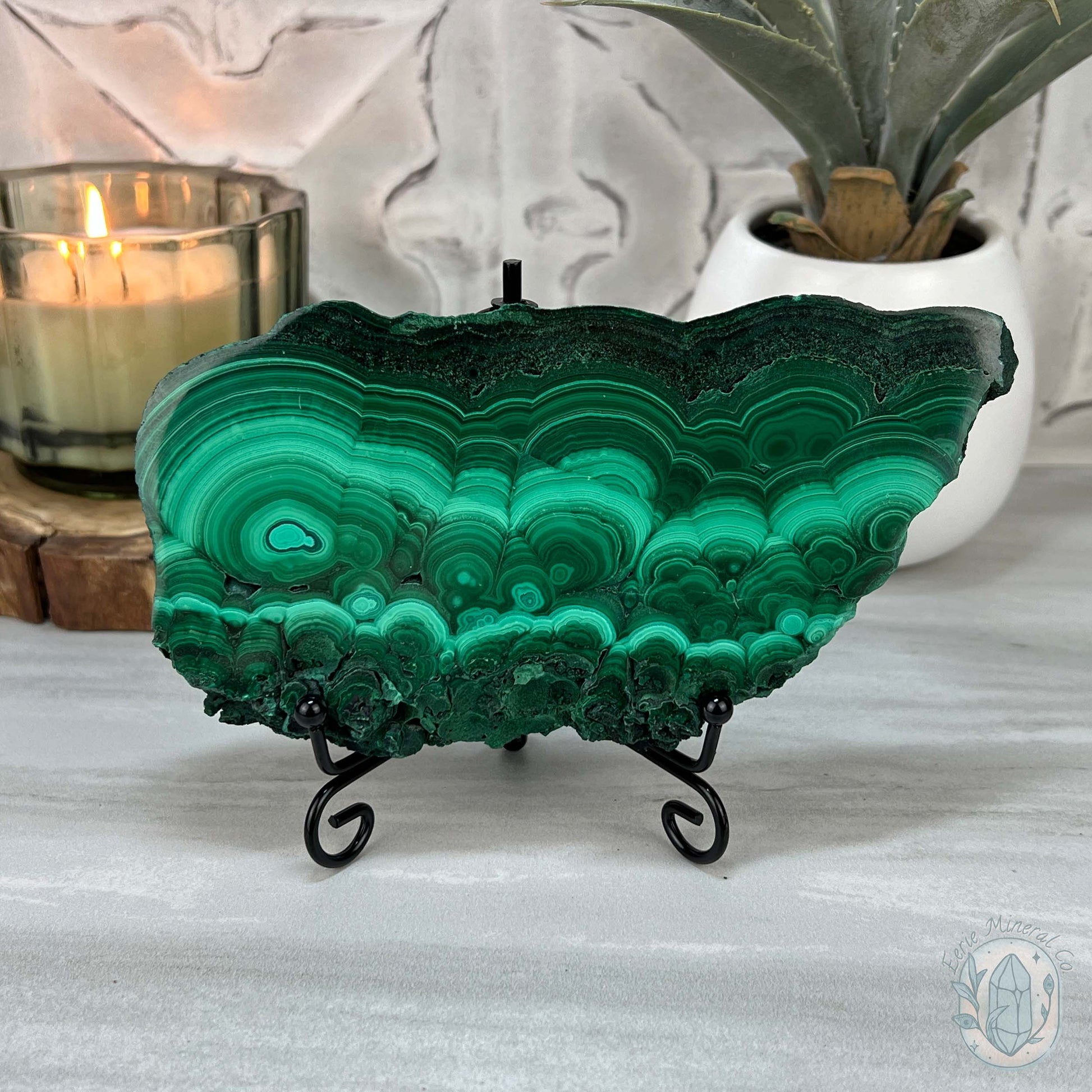 High Quality Polished Malachite Slab with Display Stand