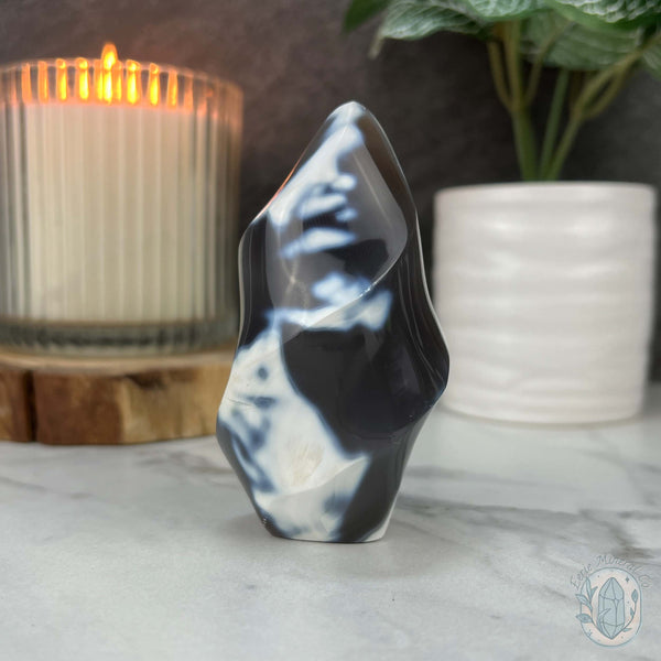 Polished Black and White Orca Agate Flame Carving