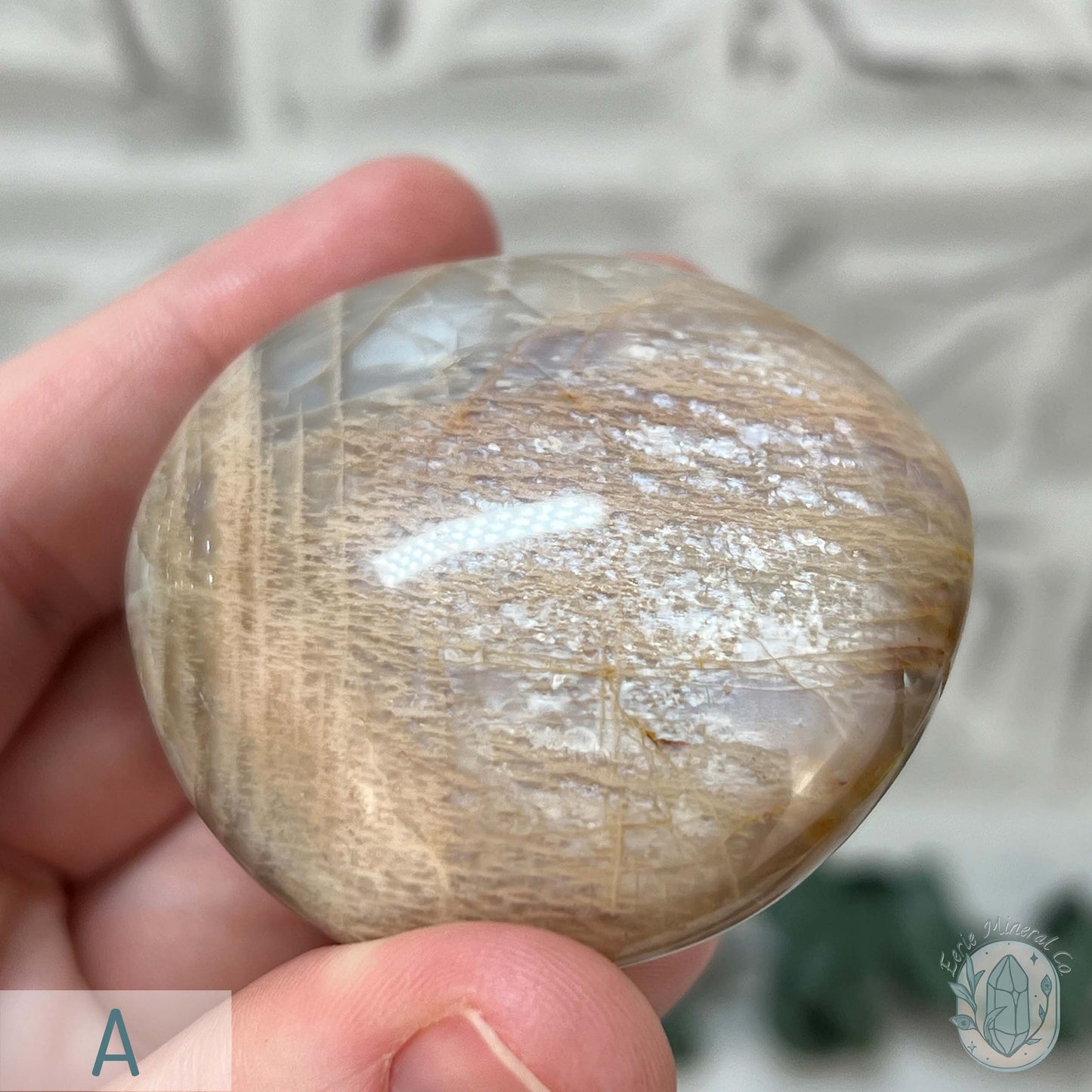 Peach Mooonstone With Silver Flash Palm Stones