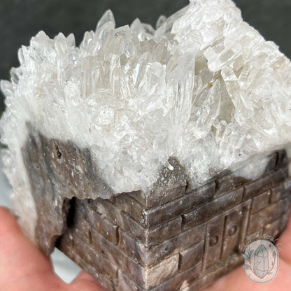 Clear Chrysanthemum Crystal Quartz Cluster House