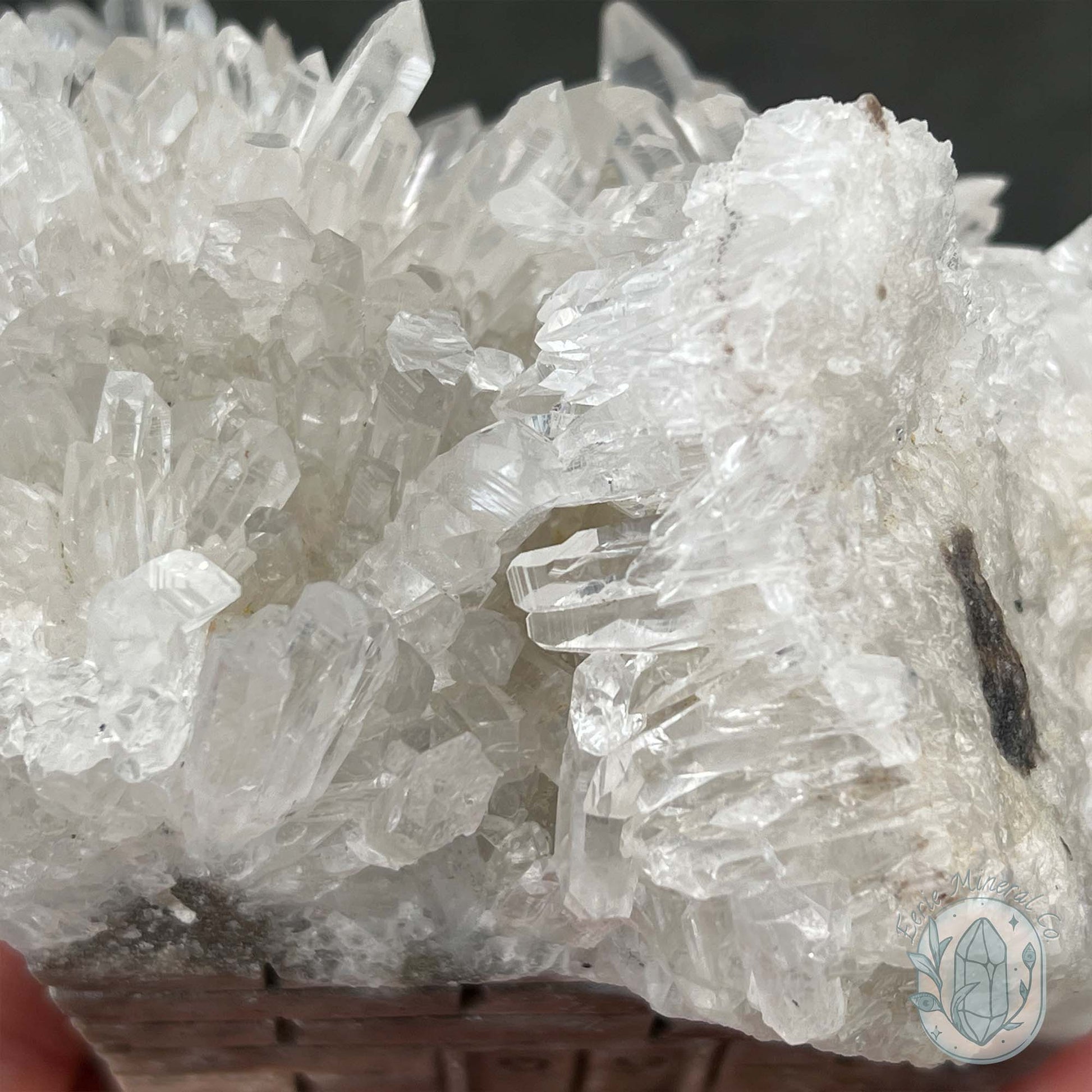 Clear Chrysanthemum Crystal Quartz Cluster House