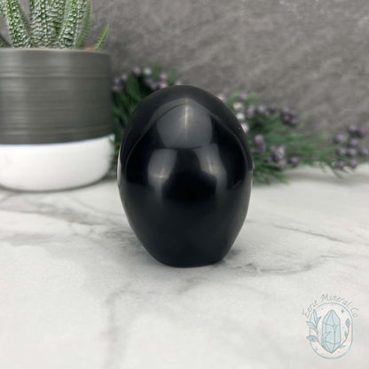 Black Obsidian Skull Carving