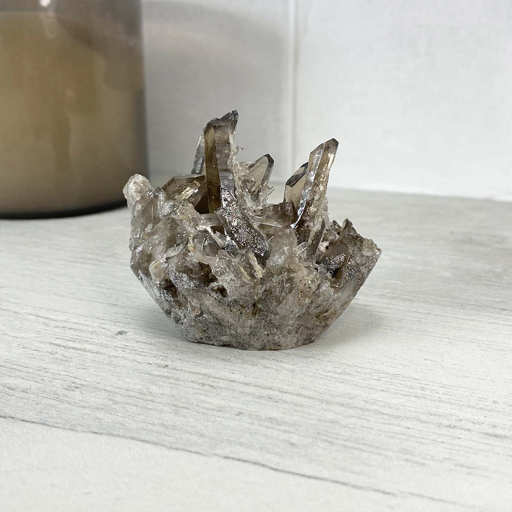 Smoky Specimen Hedgehog Carving