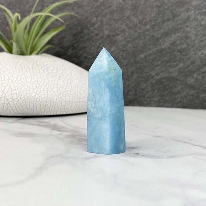 Polished Aquamarine Tower With Flash