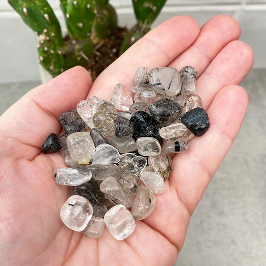 Medium Black Rutile Quartz Chips