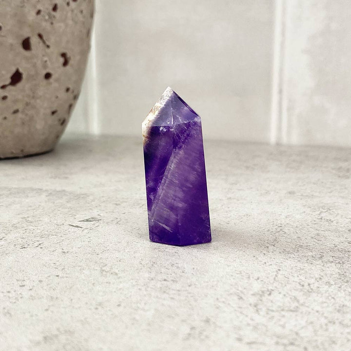 chevron-dream-amethyst-polished-tower