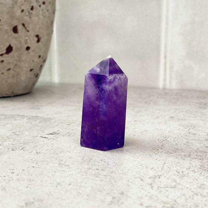 chevron-dream-amethyst-polished-tower