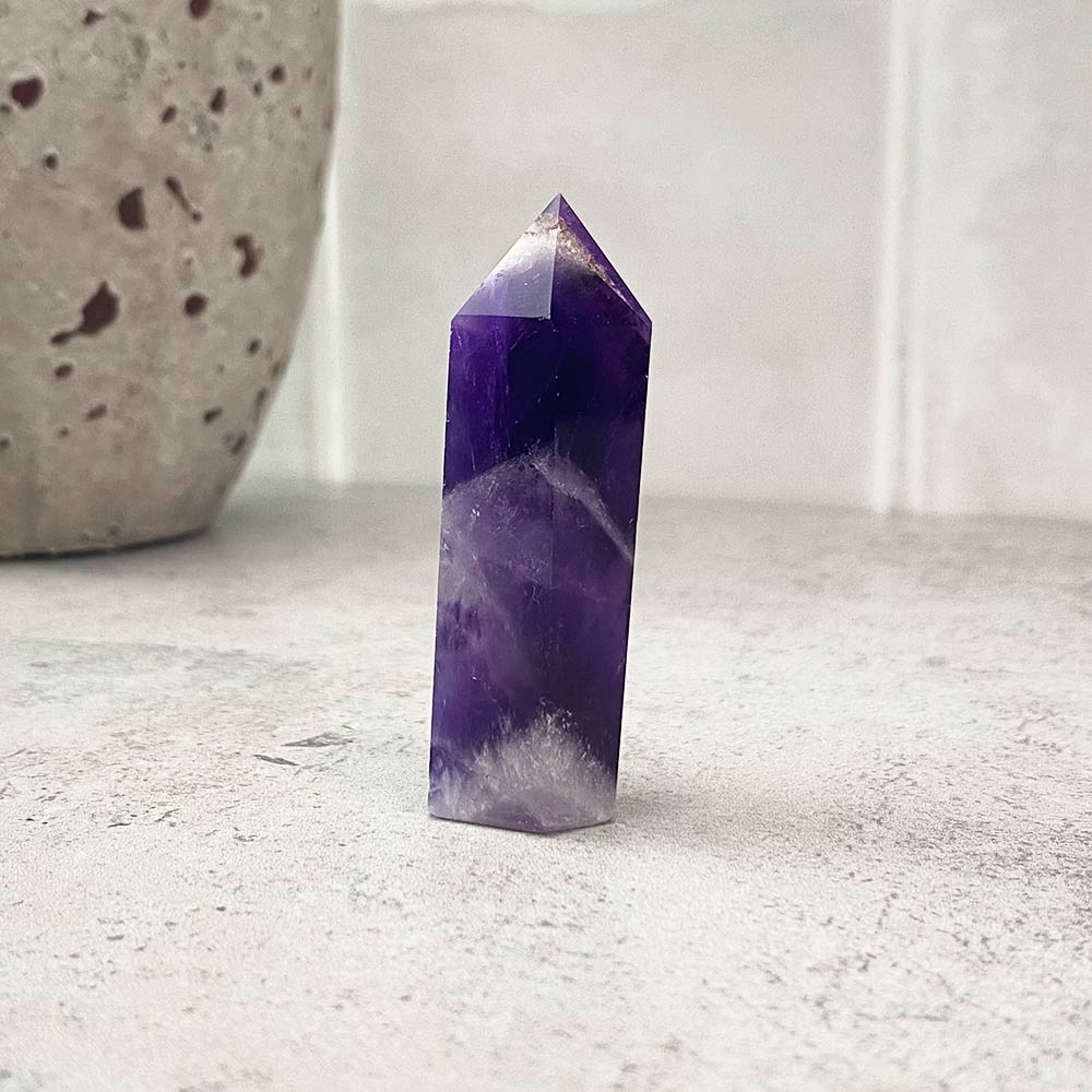 chevron-dream-amethyst-polished-tower