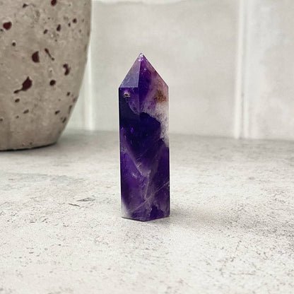 chevron-dream-amethyst-polished-tower
