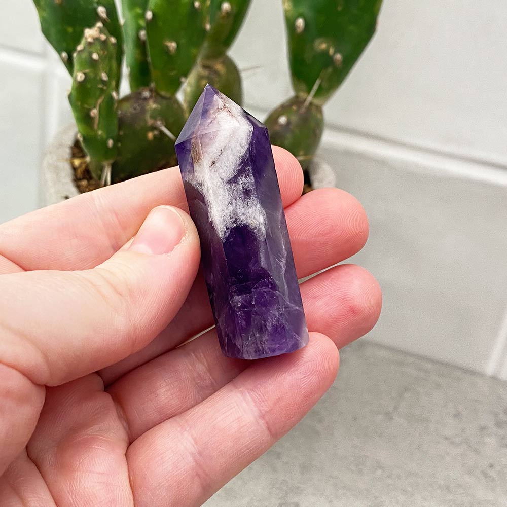 chevron-dream-amethyst-polished-tower