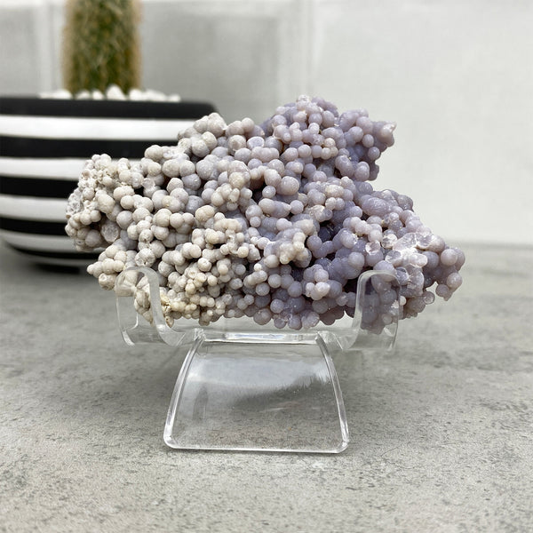 grape agate natural specimen