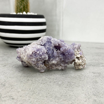 grape agate natural specimen