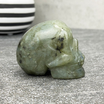 labradorite-crystal-skull-carving