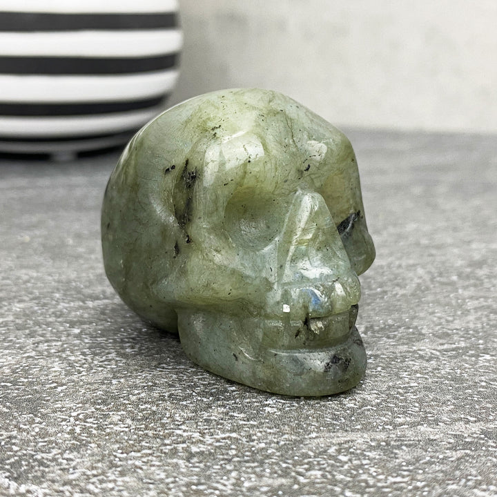 labradorite-crystal-skull-carving