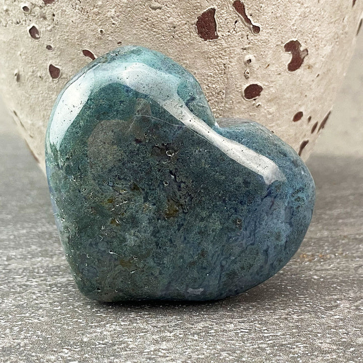 moss agate heart carving