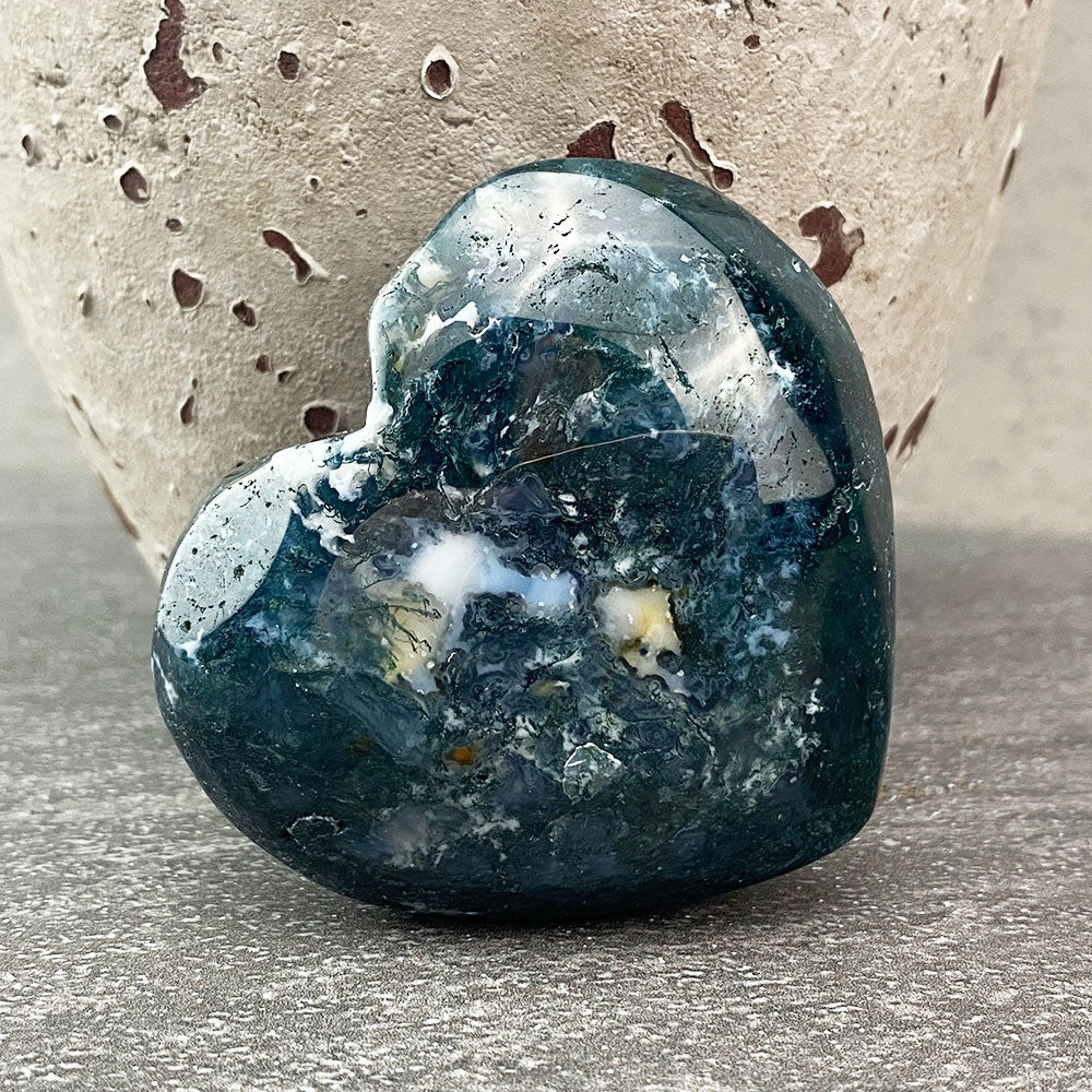 moss agate heart carving