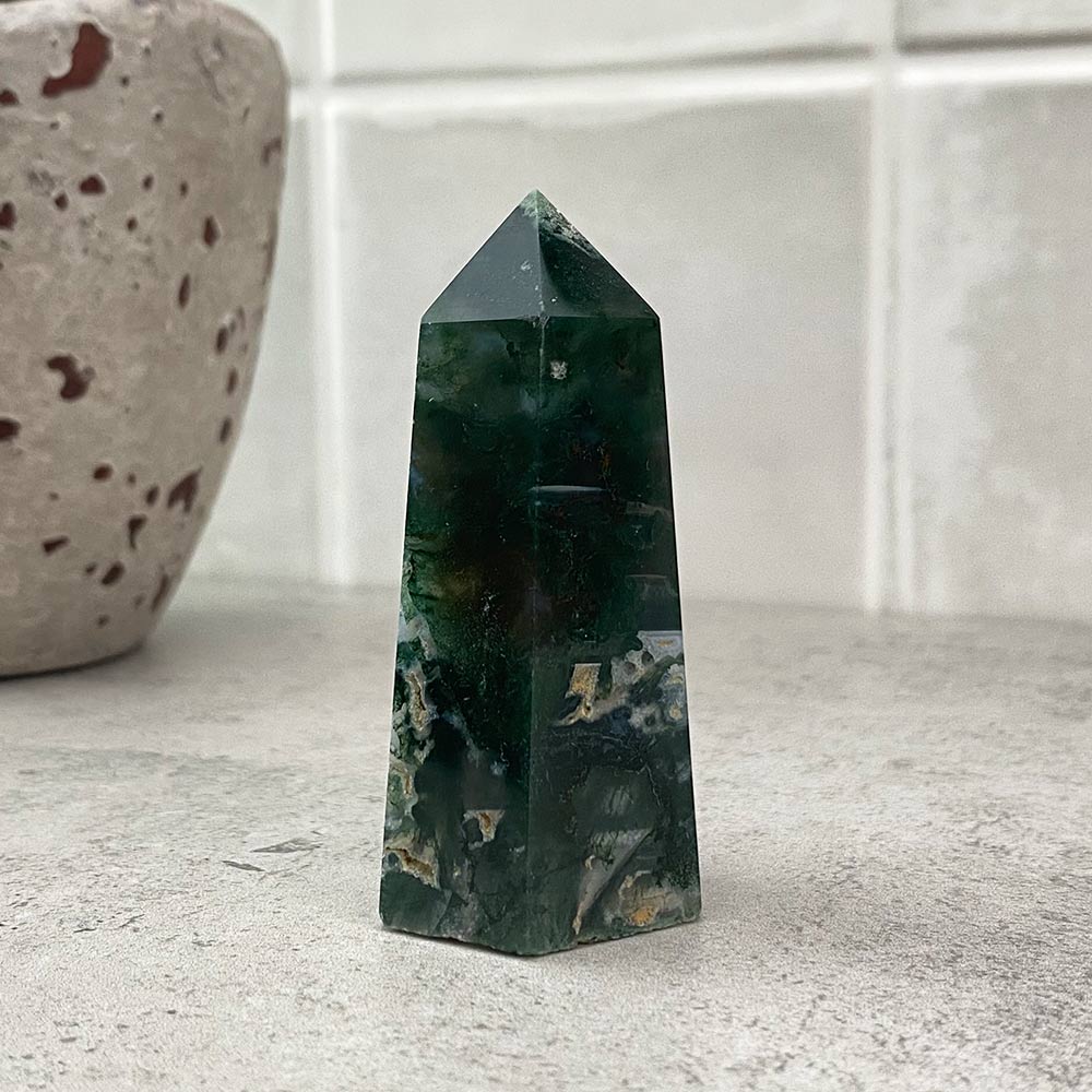 moss agate tower