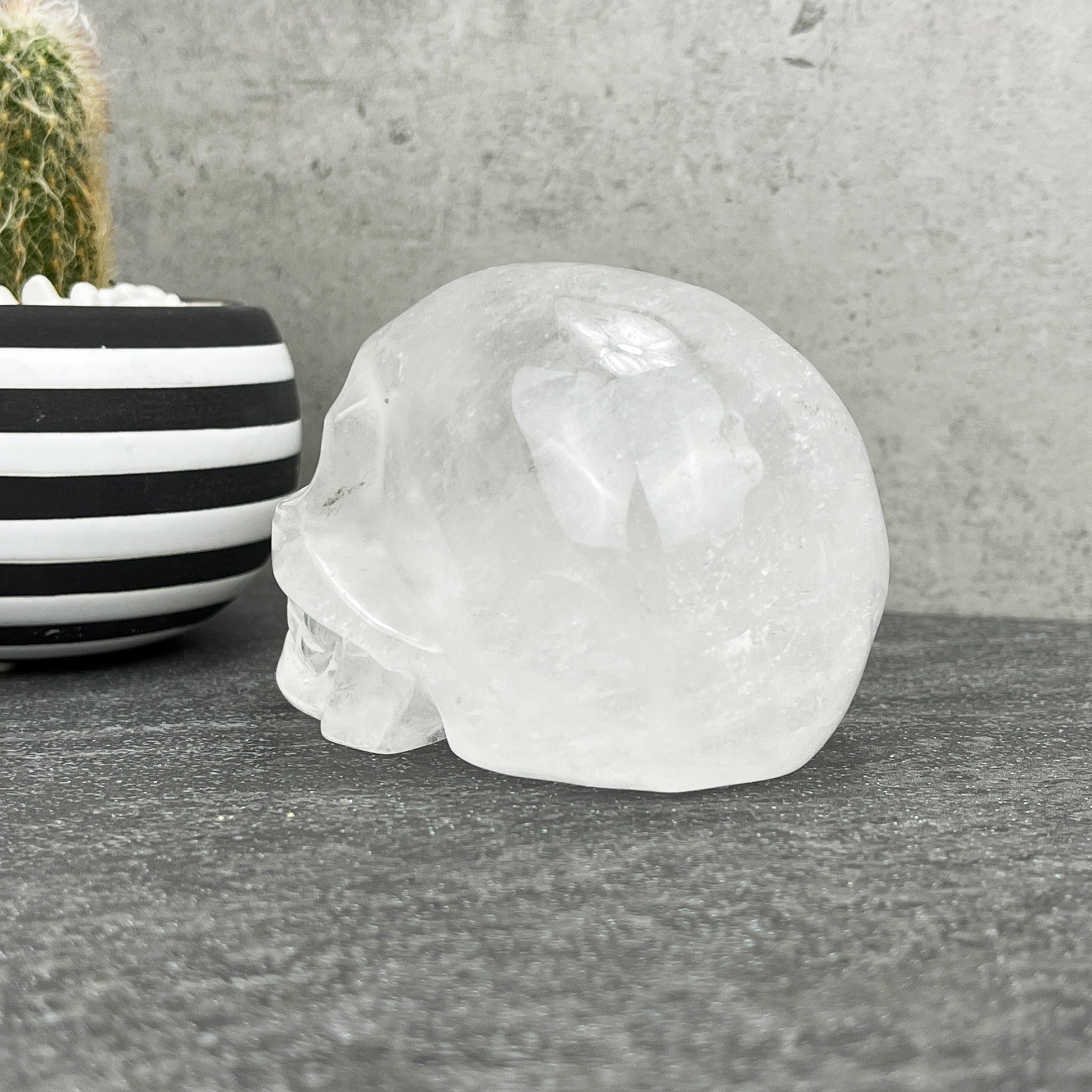 quartz crystal skull carving