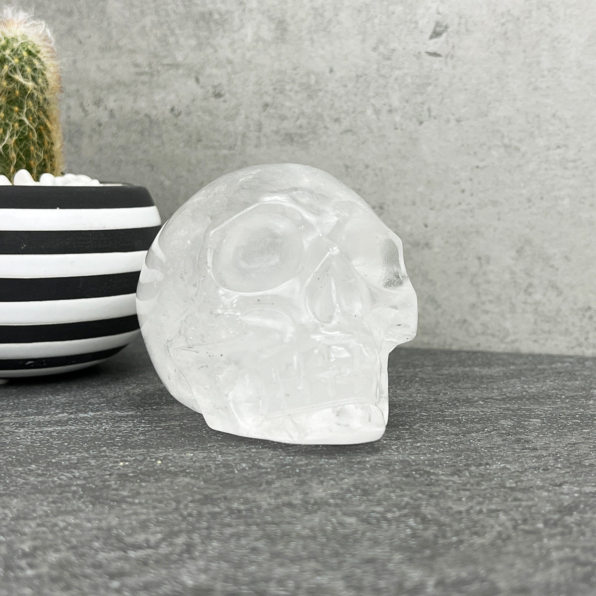 quartz crystal skull carving