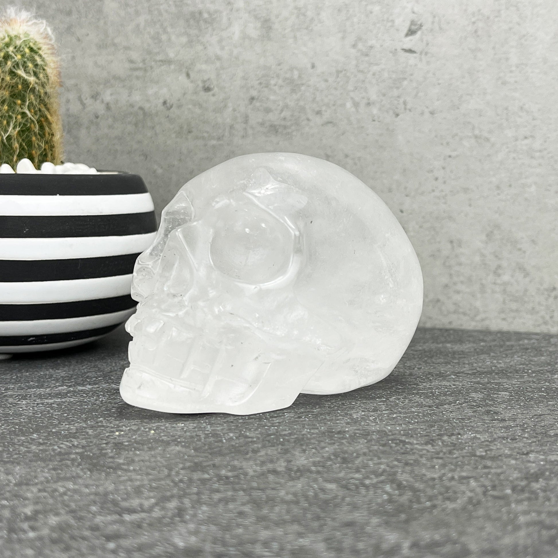 quartz crystal skull carving