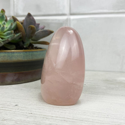 rose quartz freeform