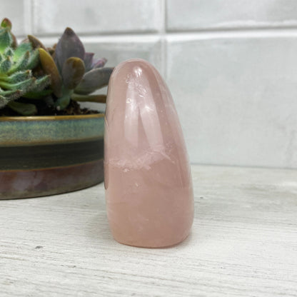 rose quartz freeform